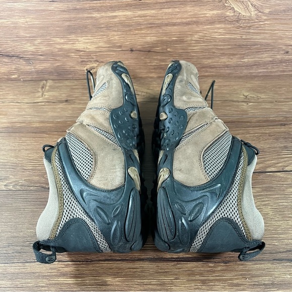 Merrell Chameleon 8 Brown Leather Slip-On Hiking Shoes Men’s Size 11.5 - Picture 3 of 11